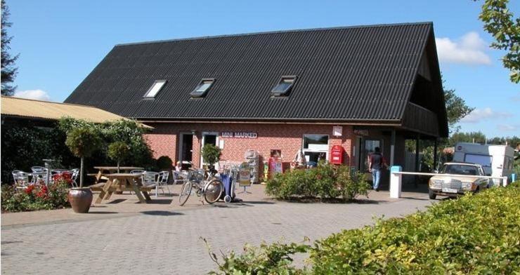 Vikaer Strand Camping & Cottages Diernæs Esterno foto