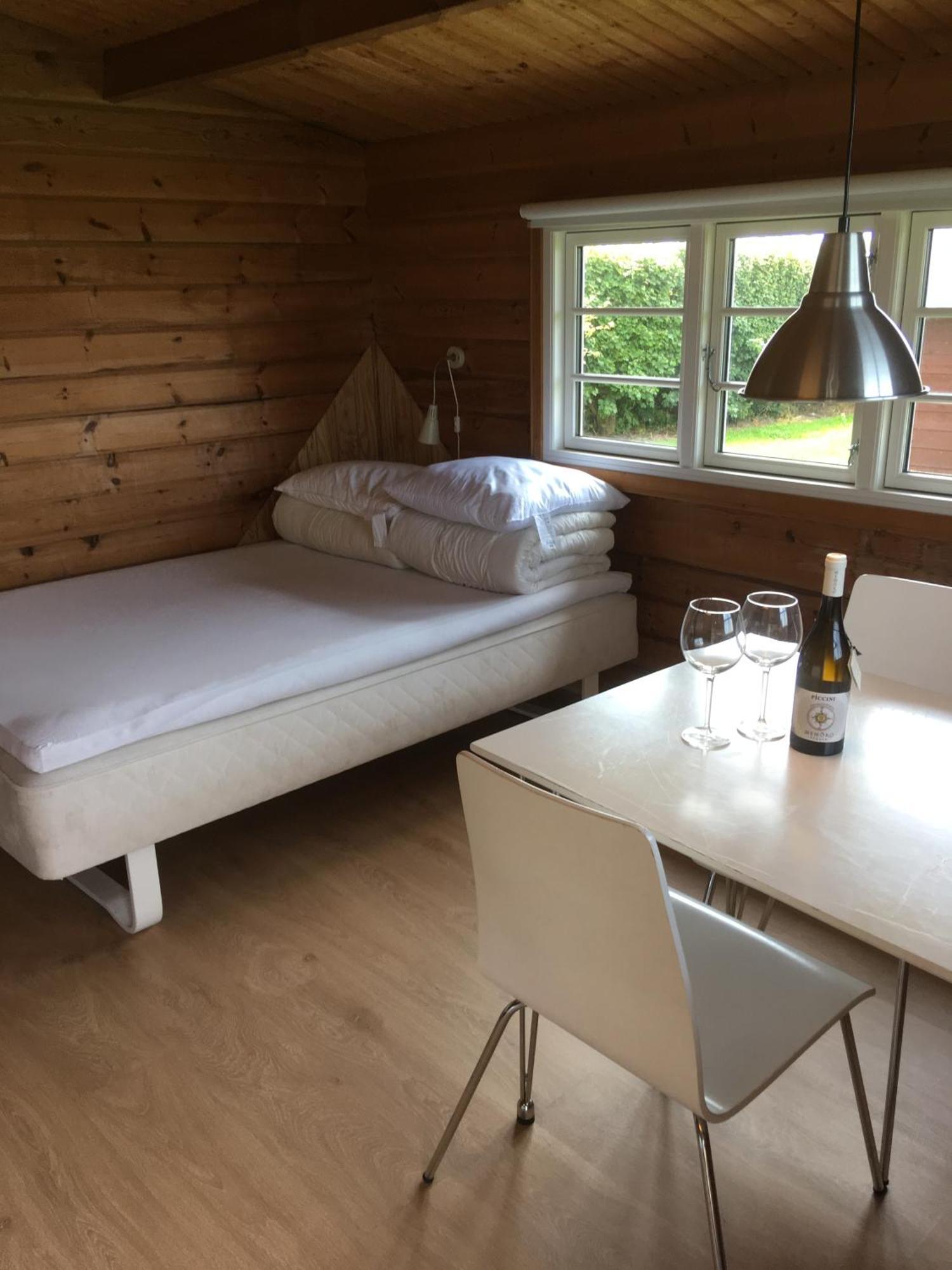 Vikaer Strand Camping & Cottages Diernæs Esterno foto