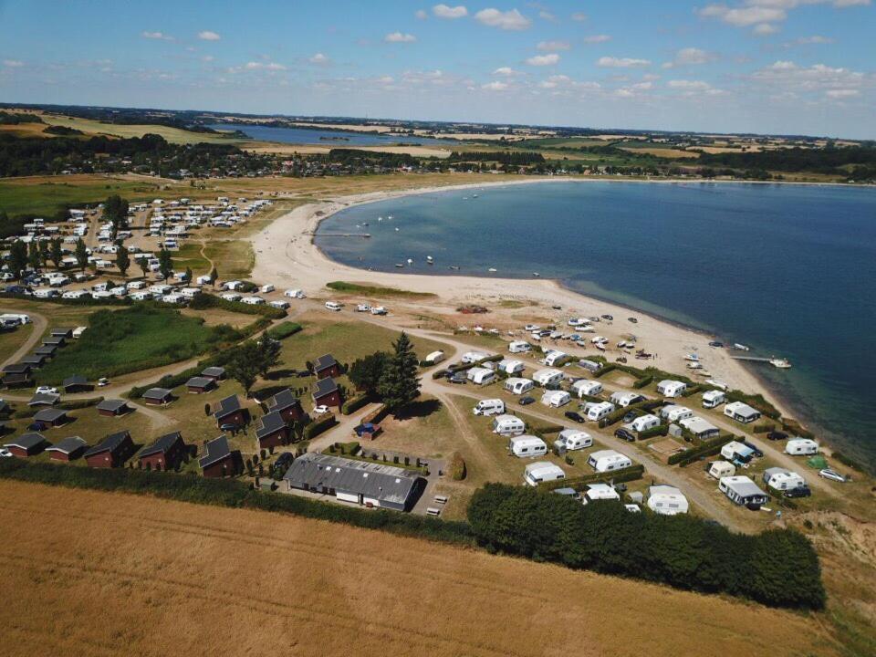 Vikaer Strand Camping & Cottages Diernæs Esterno foto